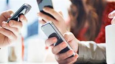 بالأرقام.. تعرف على إمكانيات شبكة المحمول التي تستخدمها فى جودة تنزيل الإنترنت | إنفوجراف