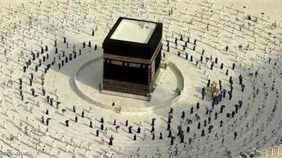 السعودية تصدر قرابة 110 آلاف تصريح للعمرة.. وأول فوج الأحد