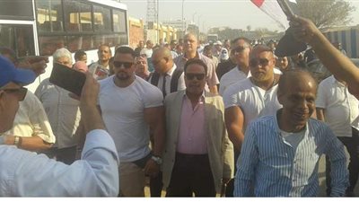 نقابات اتحاد عمال مصر تشارك في مسيرات الاحتفال بالذكرى 47 لنصر أكتوبر