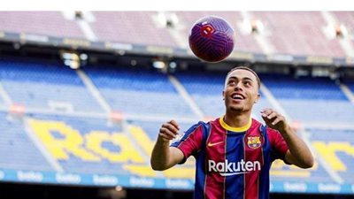 سيرجينو ديست: قلبي وجهني لبرشلونة بدلا من بايرن ميونيخ