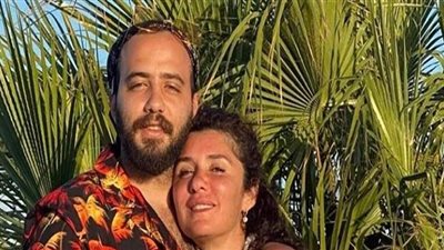 غادة عادل تثير ضجة بصورتها مع ابنها في عيد ميلاده