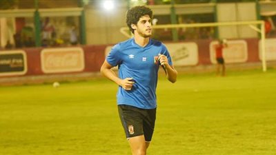 أحمد الشيخ يواصل برنامجه التأهيلي في مران الأهلي