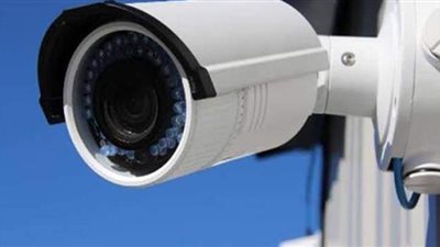 النيابة تأمر بتفريغ كاميرات المراقبة بمكان العثور على رضيع ملقى في الشارع بالتبين