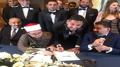شقيق إلهام شاهين يحتفل بعقد قرانه