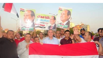 العاملون بشركة الدلتا للسكر يحتفلون بانتصارات أكتوبر ودعم الدولة والرئيس | صور