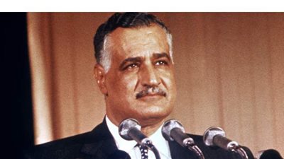 عبد الحكيم عبد الناصر: 