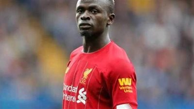 ليفربول يعلن إصابة ماني بفيروس كورونا