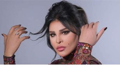 أحلام تعلن عن تلقيها أول جرعة من لقاح ضد فيروس كورونا