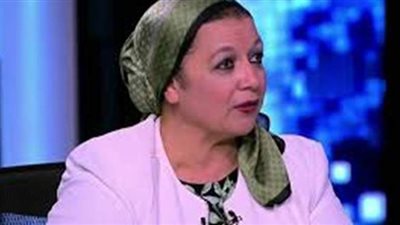 نائبة تطالب بخفض عدد الطلاب بالفصول في العام الدراسي الجديد بسبب كورونا