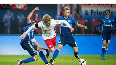 لايبزيج يكتسح شالكه 0/4 ويتقاسم صدارة الدوري الألماني مع فرانكفورت