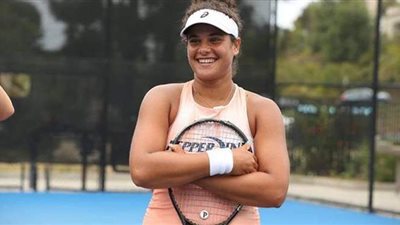 ميار شريف : لا افكر في الرحيل عن الأهلي