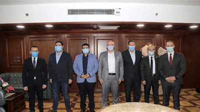 محافظ بني سويف يوجه بتوفير التسهيلات لمتدربي الأكاديمية الوطنية للتدريب