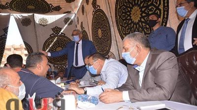محافظ الشرقية يكشف تكاليف إنشاء 68 مشروعا خدميا بمركزى الزقازيق ومنيا القمح