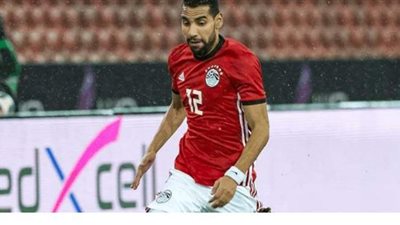 محمد فضل: مؤمن زكريا بطل حملة الإعلان عن قميص الفراعنة الجديد