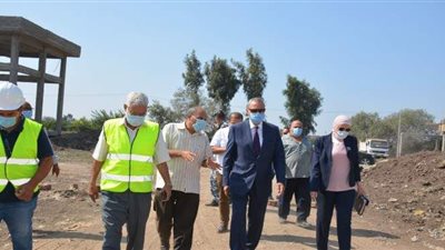 محافظ القليوبية يتفقد عددا من المشروعات بمدن كفر شكر  وطوخ