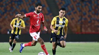 الأهلي يتقدم على المقاولون بهدف السولية في الشوط الأول