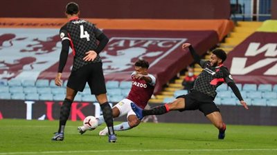 أستون فيلا يكتسح ليفربول 2/7 في الدوري الإنجليزي بمشاركة محمد صلاح وتريزيجيه