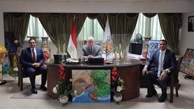 محافظ جنوب سيناء يستقبل  عددا من متدربي برنامج  تأهيل الشباب للقيادة