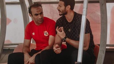 «عبد الحفيظ» يطمئن على «الشناوي» في جلسة خاصة