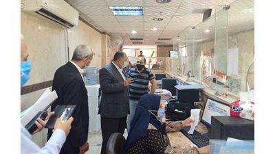 سكرتير مساعد أسيوط يتفقد المراكز التكنولوجية لمتابعة ملفات التصالح | صور