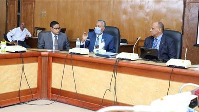 ختام فعاليات البرنامج التدريبي لتأهيل المراجعين الخارجيين بجامعة جنوب الوادى | صور