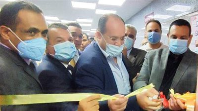 محافظ البحيرة يفتتح قسمي النساء والتوليد والأطفال بمستشفى رشيد
