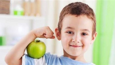 أساسيات يجب اتباعها مع طفلك  خلال بدء الدراسة لتقوية مناعته