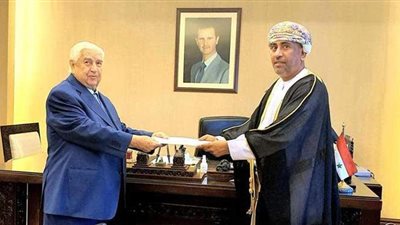 عُمان تعيد سفيرها إلى سوريا