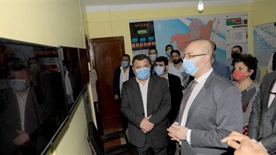 محافظ بني سويف يتفقد منظومة كاميرات المراقبة الإليكترونية بمدينة ببا