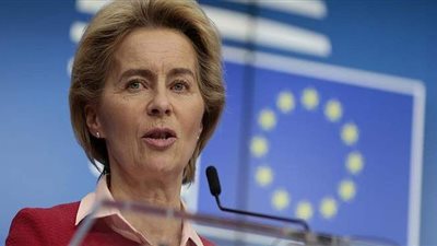 رئيسة المفوضية الأوروبية تخضع للحجر الصحى بعد مخالطة مصاب بكورونا