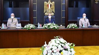 3 صور ترصد ترأس السيسي اجتماع المجلس الأعلى للقوات المسلحة