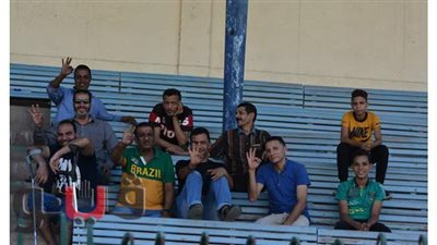 جماهير المحلة تحتفل بثلاثية الديربي في مران الفريق | صور