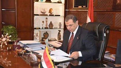 الإمارات تستأنف إصدار تأشيرات  الدخول للعمالة المساعدة