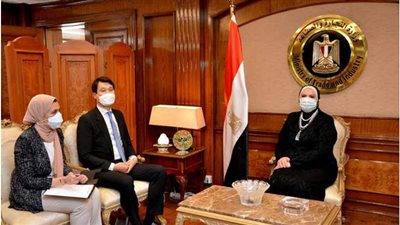 وزيرة التجارة تبحث مع سفير كوريا الجنوبية مستقبل العلاقات الاقتصادية بين البلدين