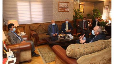 وزير الرياضة يلتقي رئيس مجلس إدارة اتحاد الدراجات