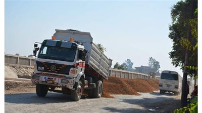 محافظ القليوبية يتفقد عددا من المشروعات بشبين القناطر