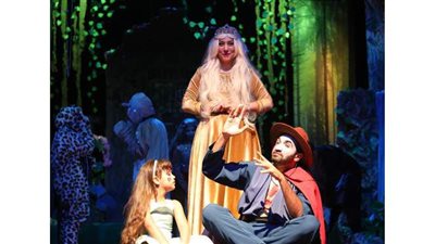 مد تقديم مسرحية 