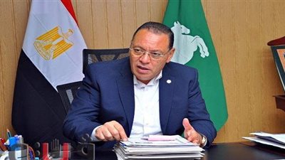 محافظ الشرقية: لا تهاون في إزالة التعديات على الأراضى الزراعية