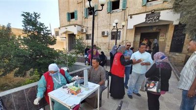 1470 كشفا مجانيا في ثلاث قوافل احتفالاً بالعيد القومي للغربية