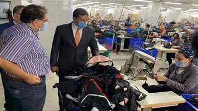هيئة الاستثمار: مشروع لتصنيع أحذية وحقائب رياضية بتكلفة ٩٠٠ مليون جنيه يوفر ١٠ آلاف فرصة عمل