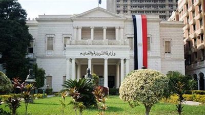 التعليم ترسل خطابًا للمديريات بشأن تنظيم الدراسة بالمدارس الفنية