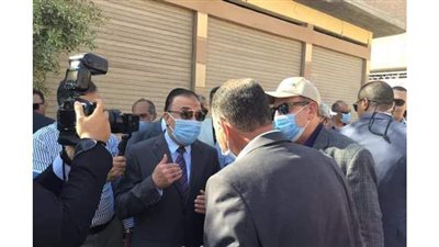 محافظ الإسكندرية في زيارة لمحطة صرف أبيس