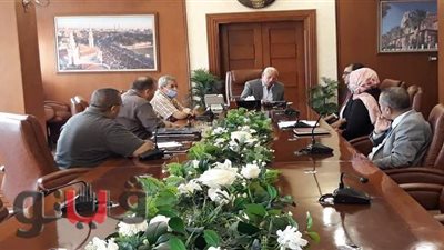 محافظ بورسعيد يتابع آخر مستجدات سير العمل بمشروعات المحافظة | صور