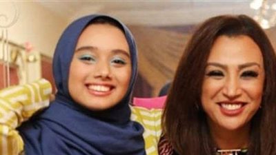 ابنة صفاء جلال: كانت لدي اسئلة حائرة عن الإسلام في المراهقة.. وأمى جعلتنى أحب الدين