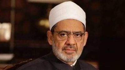 الإمام الأكبر يطلب تقريرًا عاجلًا عن حريق الجامع الأزهر