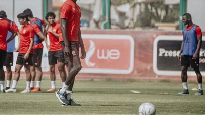 تفاصيل تجهيز أليو بادجي في الأهلي بعد إصابة الكاحل