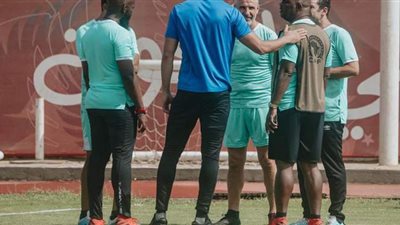 تدريبات بدنية للشناوي وسعد سمير وحصة مكثفة للحراس بالاهلي
