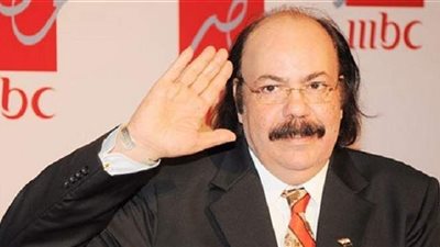 والدة هنا الزاهد تعبر عن اشتياقها لطلعت زكريا فى ذكرى وفاته الأولى