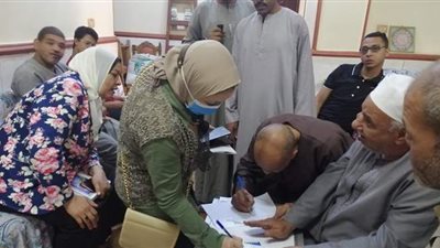 تضامن قنا تنهي إجراءات توقيع محضر الصلح لصاحب فيديو التنمر | صور