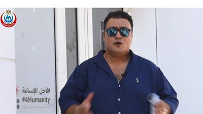 مراد مكرم يشارك في حملة التوعية بتجارب لقاح فيروس كورونا | فيديو
